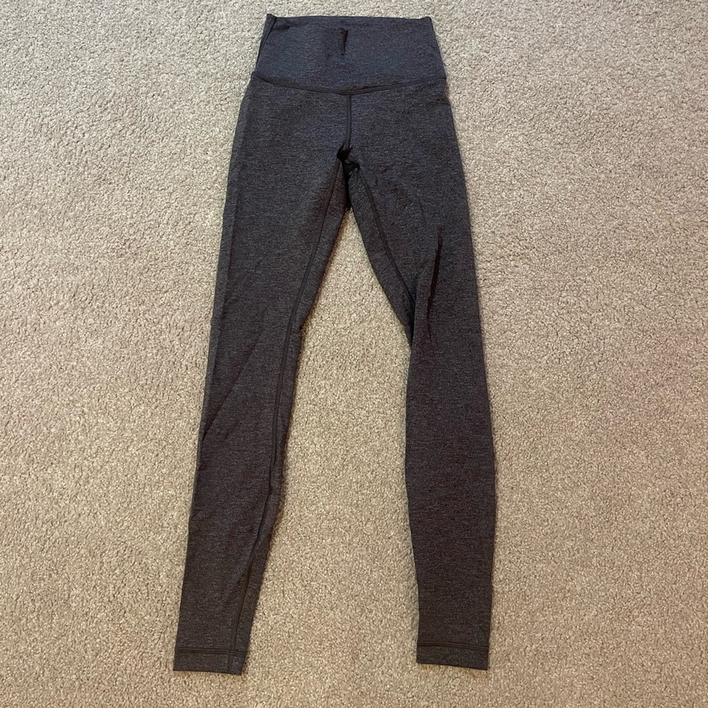 Lululemon wonder under gray leggings size 4